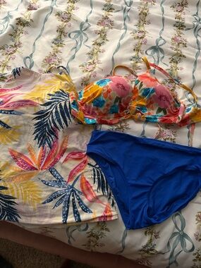 CALIA by Carrie Underwood Floral Multicolor Bikini Top with Royal Blue Bottom